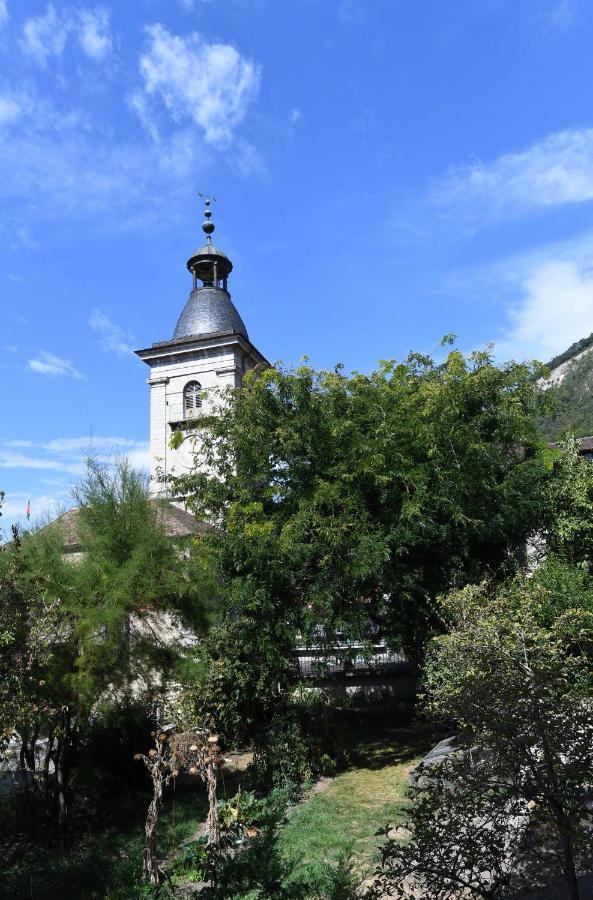 Hotel De Ville D'Ollon المظهر الخارجي الصورة